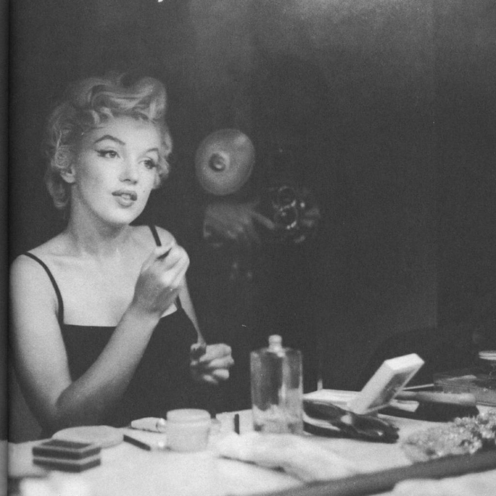 The History of Perfume: From Sacred Ritual to Modern&nbsp;Luxury