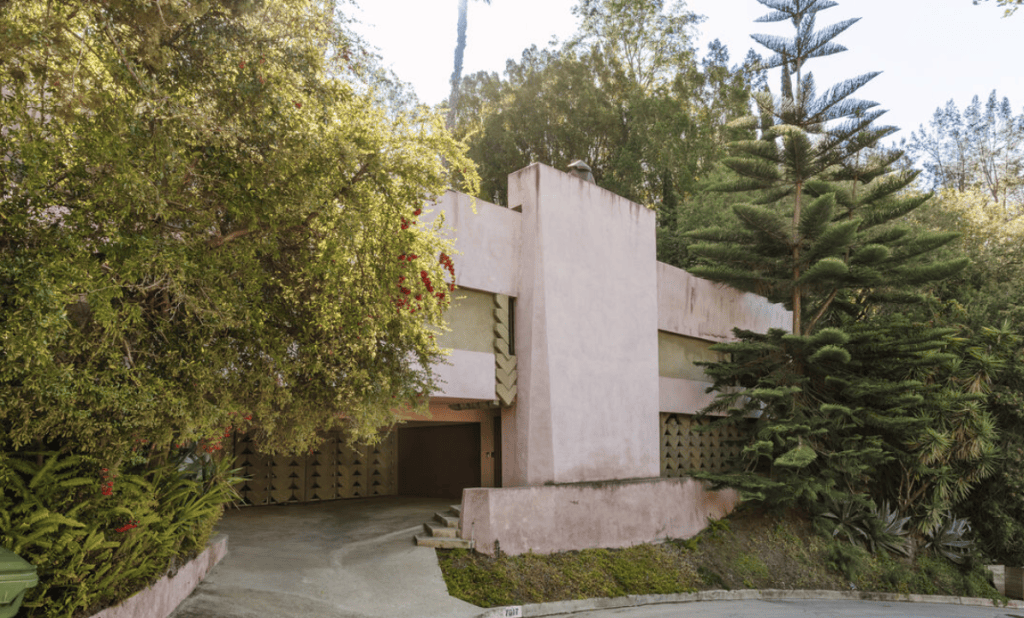 David Lynch’s Hollywood Hills Compound: Architecture, Interiors, Creative Life, and Night Blooming&nbsp;Jasmine