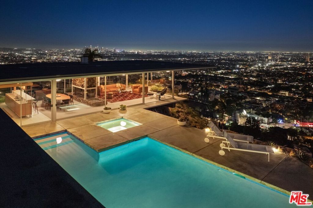 “A House That Became a Photograph”: The Stahl House, Its History, and Why Its Sale Matters&nbsp;Now